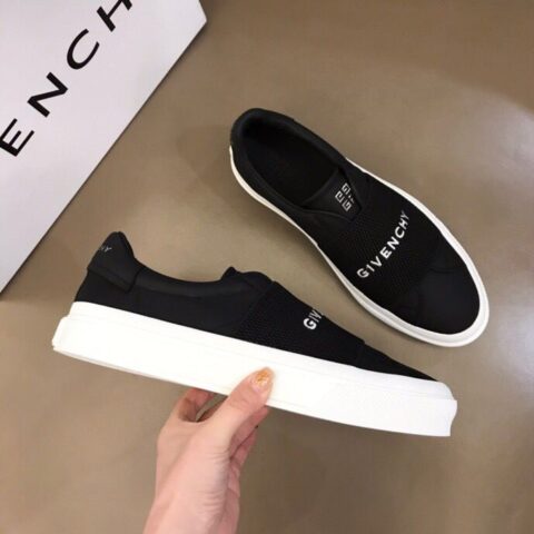 Givenchy纪梵希   进口牛皮新品板鞋牛皮CITY运动鞋