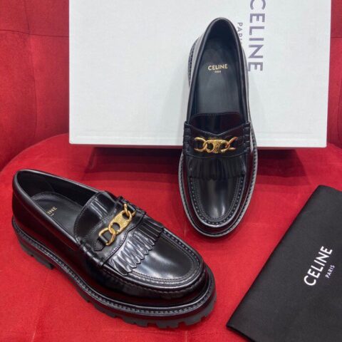 𝐂𝐄𝐋𝐈𝐍𝐄 凯旋门   2022最新款女款金扣厚底乐福鞋