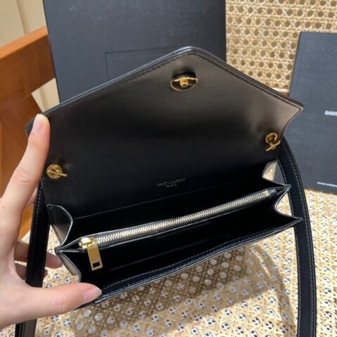 Saint laurent Ysl Gaby mini绗缝纹路信封斜挎包685574黑色
