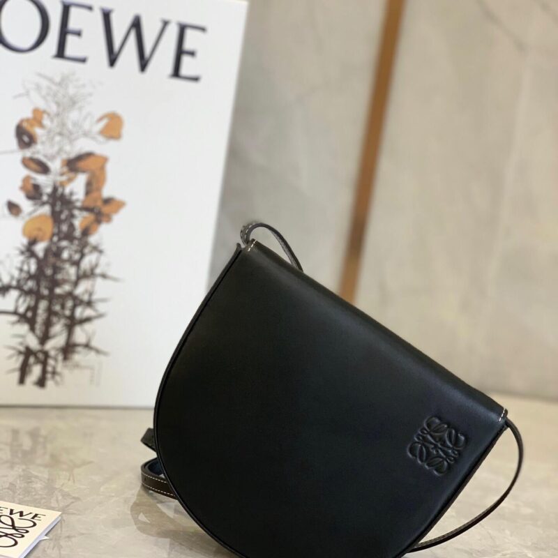 LOEWE街拍神器💥斜跨/单肩/腰包 0507黑色
