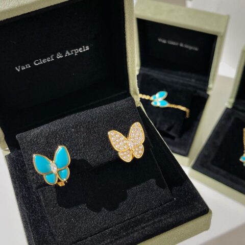 Van Cleef &Arpels 梵克雅宝蓝色蝴蝶项链手链耳拍戒指