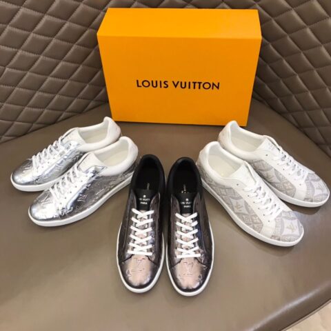 LV/路易威登   意大利进口水染小牛皮内里男士经典休闲运动鞋