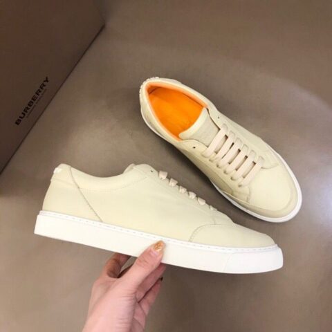 Burberry巴宝莉   进口牛皮拼接防水印花布面B家经典男士低帮休闲鞋