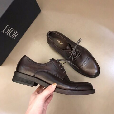DIOR迪奥  采用水洗牛皮手工高端男士时尚复古皮鞋