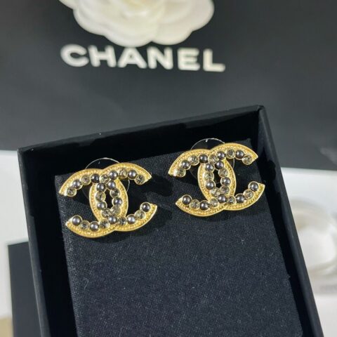 新款CHANEL香奈儿双c珍珠耳钉耳环