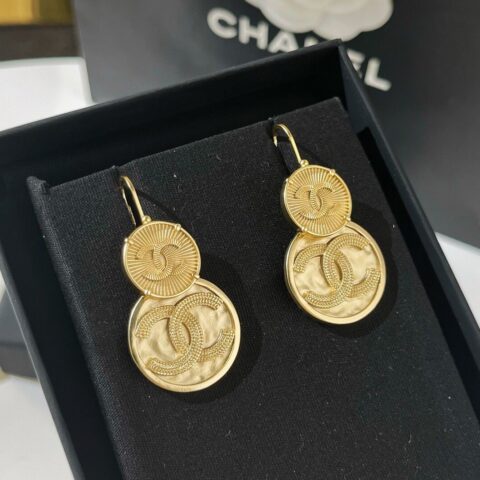 新款CHANEL香奈儿双c古圆形金币耳钉耳环
