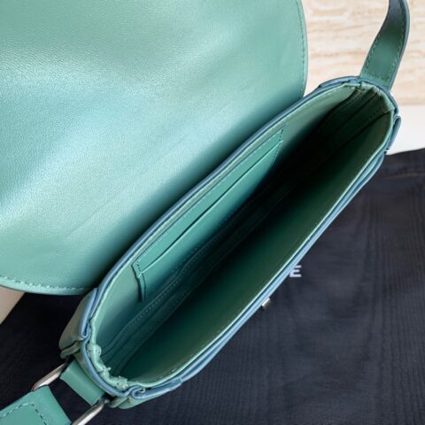 CELINE BESACE 16 小号手袋 188013青瓷色平纹