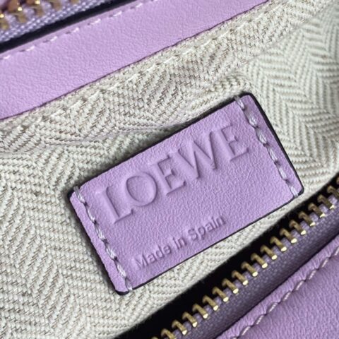 LOEWE罗意威Puzzle hobo腋下包 0673粉紫色