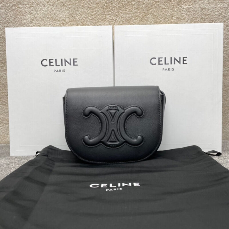 CELINE FOLCO CUIR TRIOMPHE光滑牛皮凯旋门马鞍包198263黑色