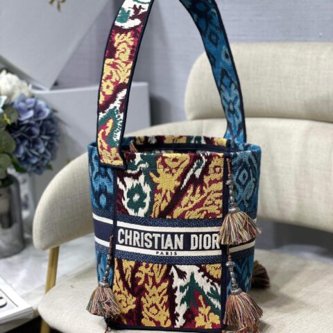 DIOR迪奥 D-Bubble 刺绣水桶包 M1276蓝色枫叶