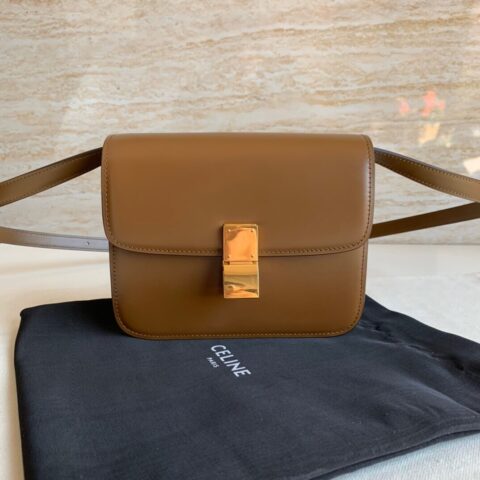 CELINE TEEN CLASSIC Box Teen18.5 抛光牛皮豆腐包 192523焦糖色