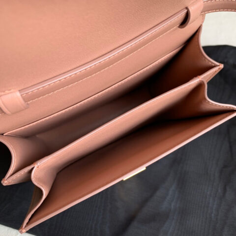 CELINE TEEN CLASSIC Box Teen18.5 抛光牛皮豆腐包 192523粉色