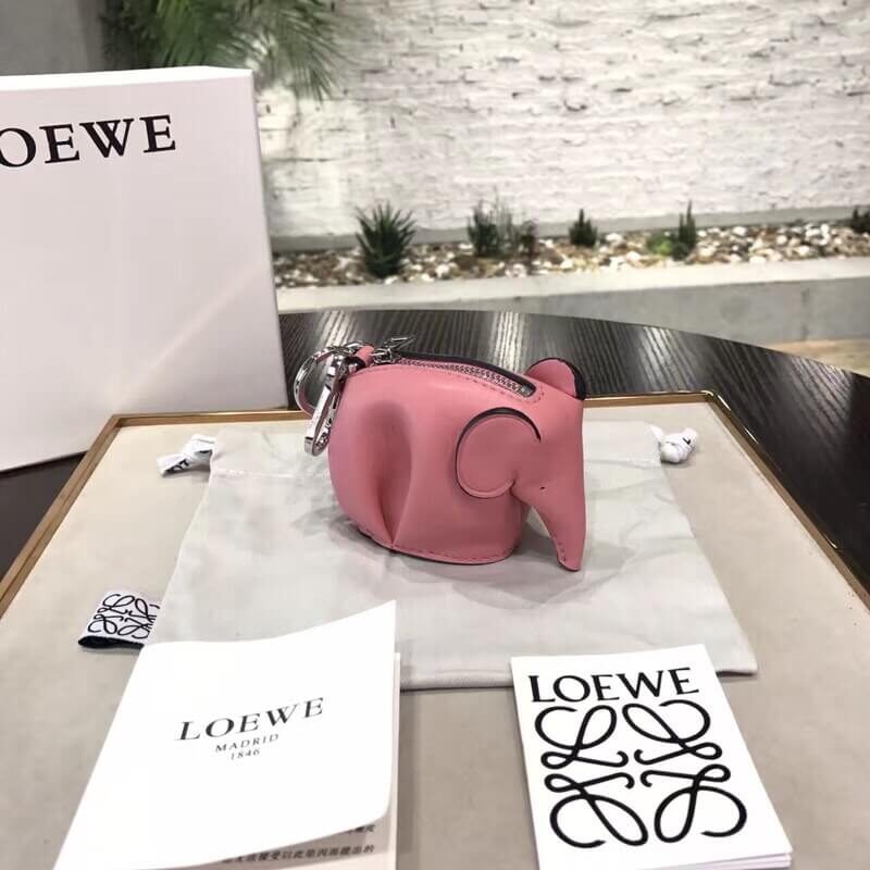 LOEWE罗意威 Elephant 小象🐘钥匙扣挂件 0255粉色
