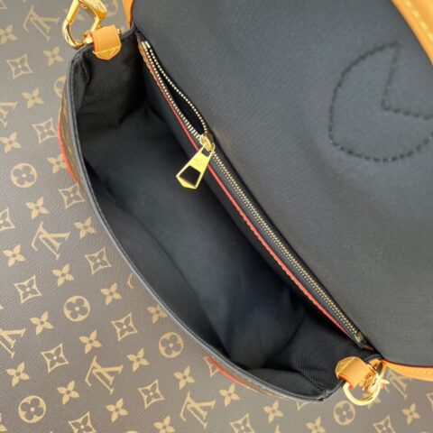 Louis Vuitton LV DIANE BAG M45985