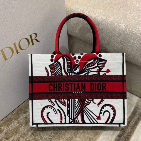 DIOR Cupidon 图案刺绣中号 Book Tote 手袋 M1296ZTQG_M941