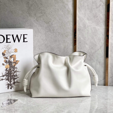 LOEWE罗意威Flamenco系列小牛皮束口抽绳福袋 0538白色