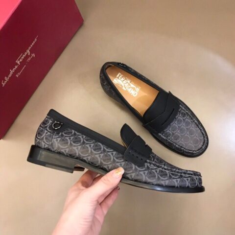 Ferragamo 菲拉格慕 意大利进口牛皮皮胚高端男士正装鞋休闲皮鞋