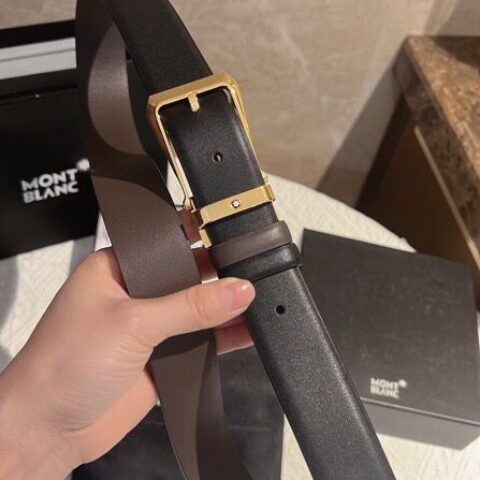MONTBLANC万宝龙   搭配牛皮材质腰带3.5cm