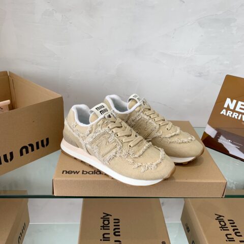 【Miu Miu × New Balance 574】 miumiu新百伦联名 2022ss走秀情侣款男女同款运动鞋