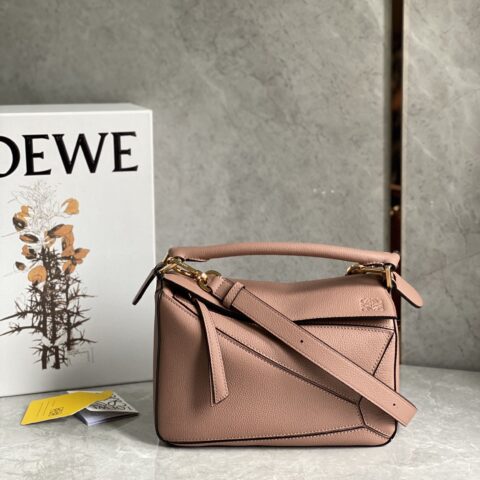 LOEWE罗意威 Puzzle bag 小号几何包 0189豆沙粉24CM