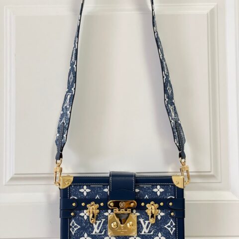 LV 丹宁蓝牛仔布 Petite Malle 盒子斜挎包 M59717