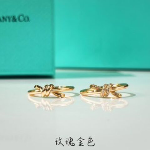 新款☑️TIFFANY&Co.蒂芙尼tiffany knot戒指