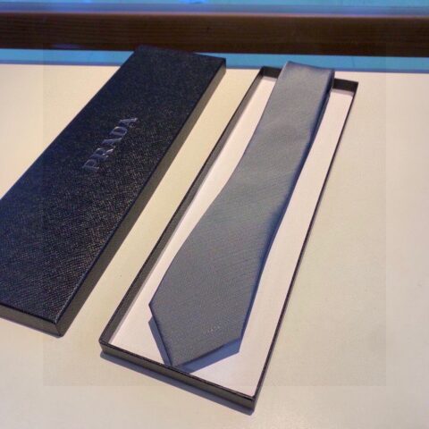 PRADA普拉达100%顶级手工定制男士提花领带