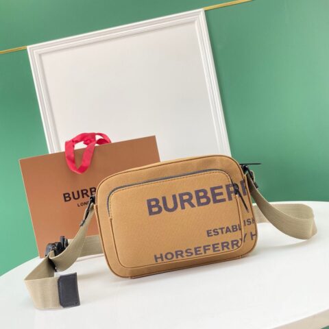 Burberry巴宝莉麻布防水材料相机包