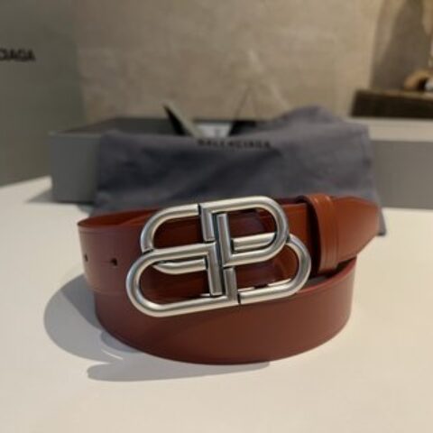 balenciaga巴黎世家  3.0cm锁扣BB腰带