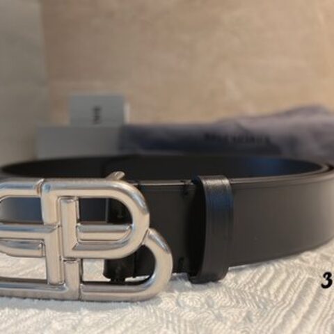 balenciaga巴黎世家  3.5cm锁扣BB腰带