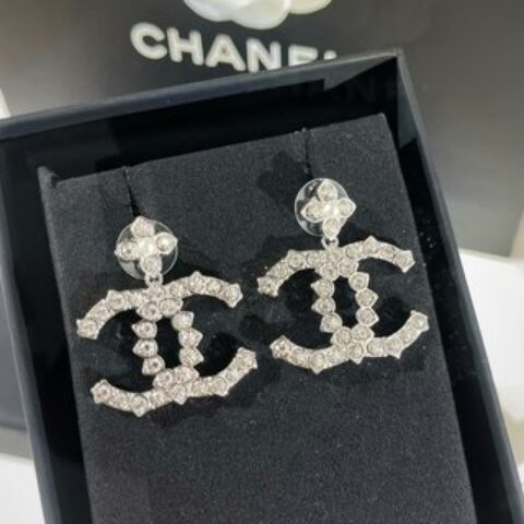 新款☑️CHANEL香奈儿双c珍珠四叶草耳钉耳环