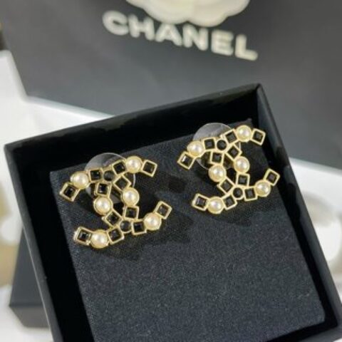 新款☑️CHANEL香奈儿双c黑钻耳钉耳环