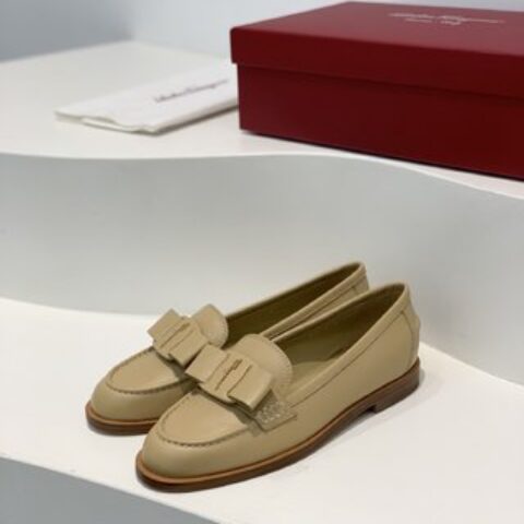 SF ✔️2022salvatore Ferraga*o菲拉*慕大蝴蝶结VIVA乐福鞋