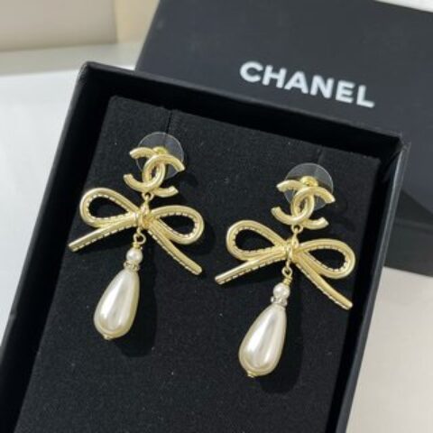 新款☑️CHANEL香奈儿 双c 蝴蝶结 珍珠 耳钉耳环