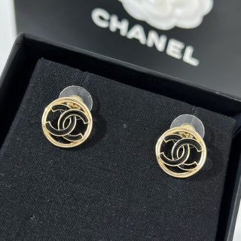 新款☑️CHANEL香奈儿双c圆形耳钉耳环