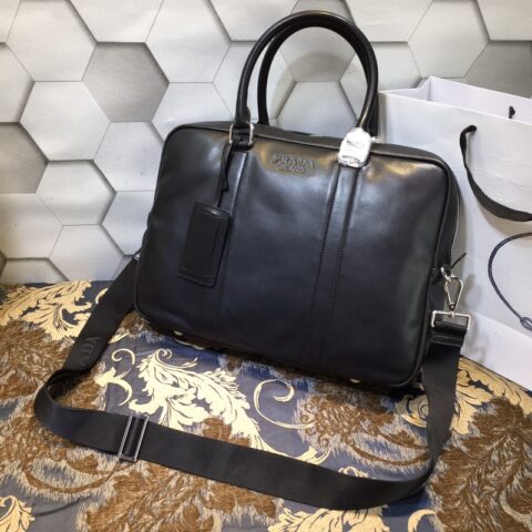 PRADA普拉达进口小牛皮男士公文包0901