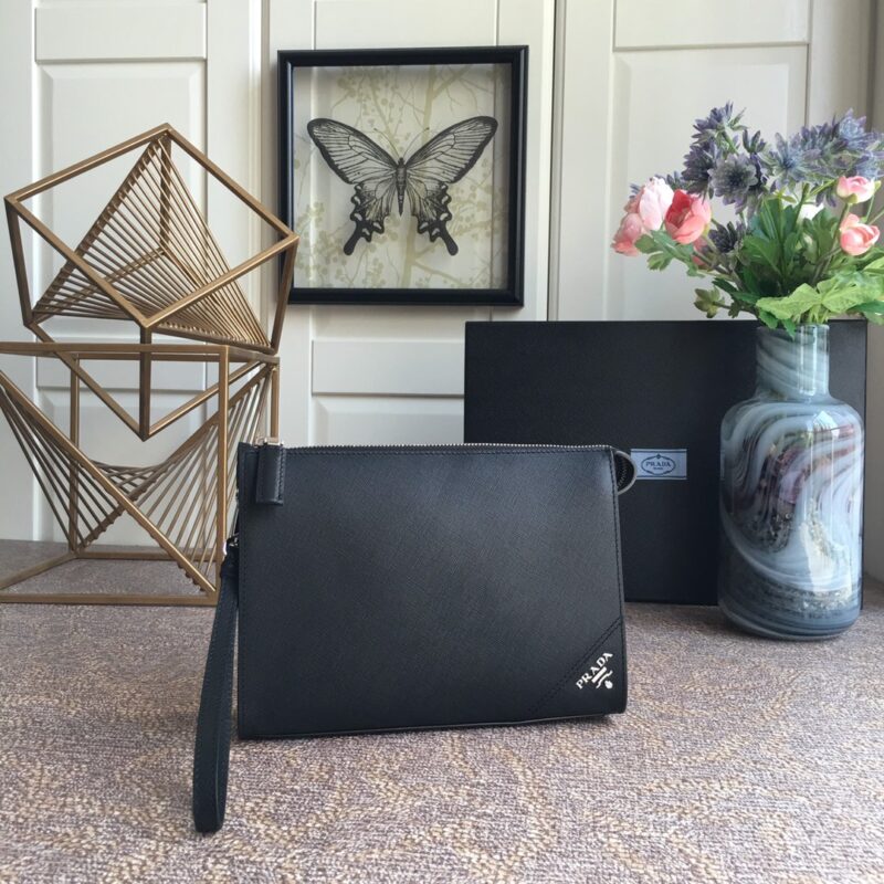 PRADA普拉达进口十字纹牛皮男士手包2VE009V