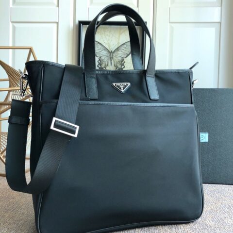 PRADA普拉达进口尼龙和Saffiano皮革饰边手提袋2VG032