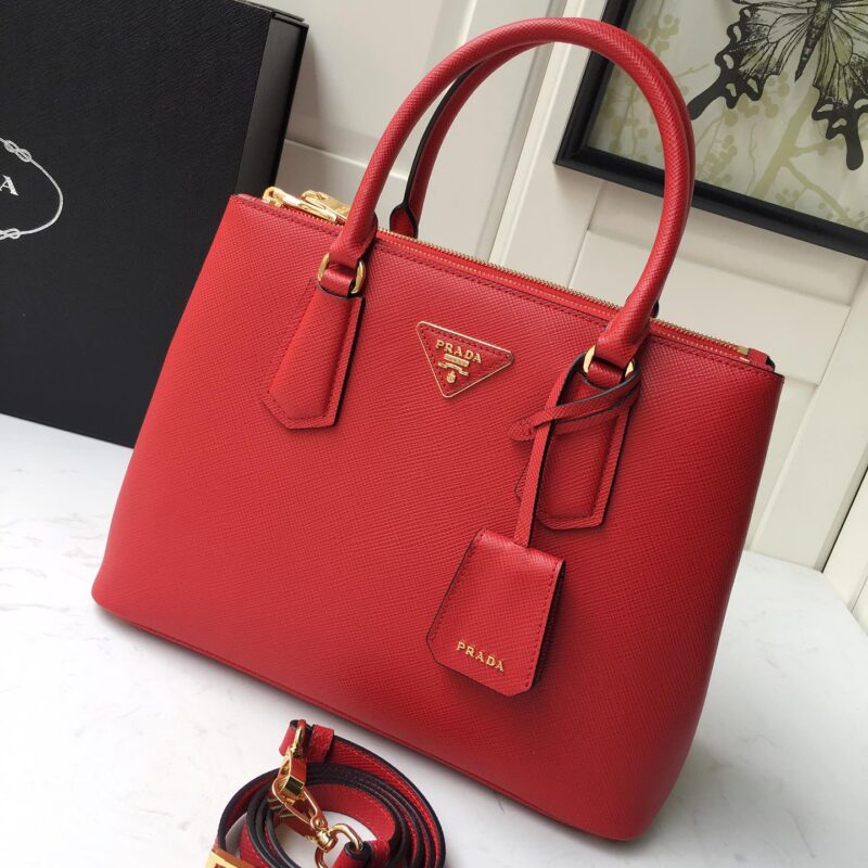 PRADA普拉达进口Saffiano皮革材质杀手包1BA232