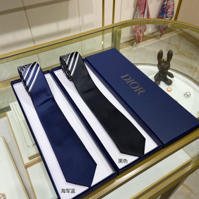 Dior迪奥100%顶级手工定制Do字母条纹领带