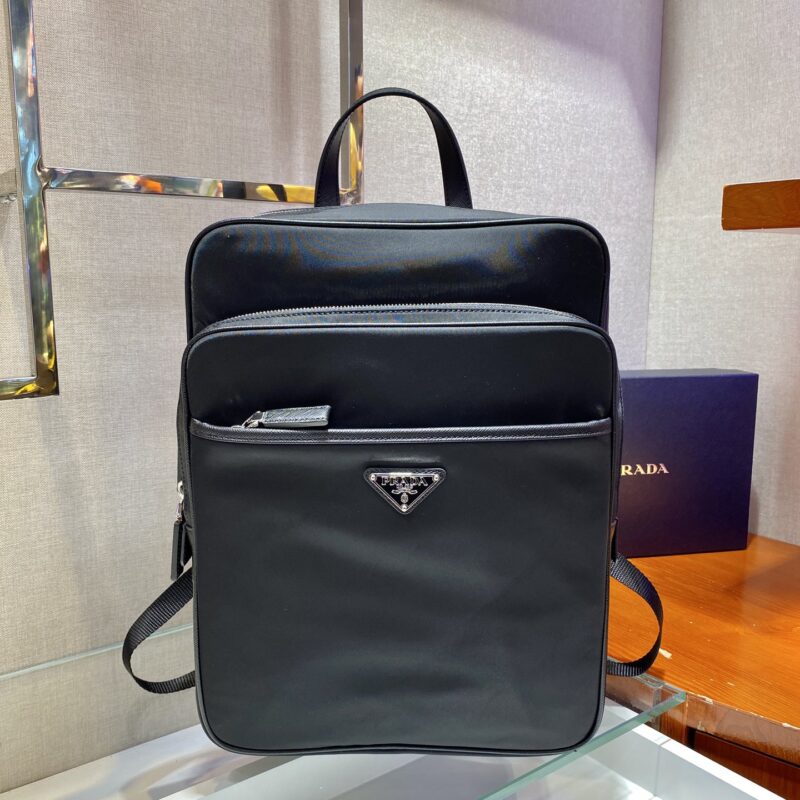 PRADA普拉达男士尼龙背包2VZ064