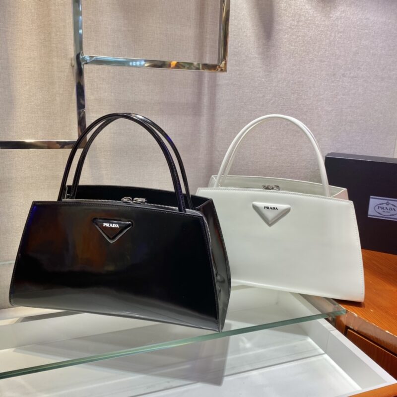 PRADA普拉达2021春夏系列皮革手提包1BA327