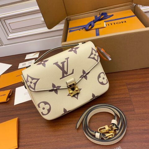 LV M45596 Pochette Metis 邮差包