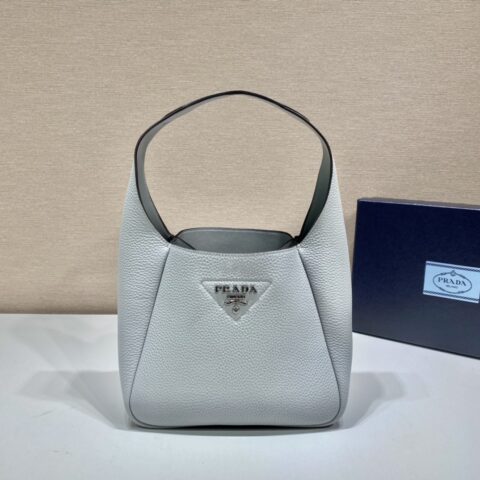 PRADA普拉达进口柔软细腻小牛皮菜篮子托特腋下包1BC127