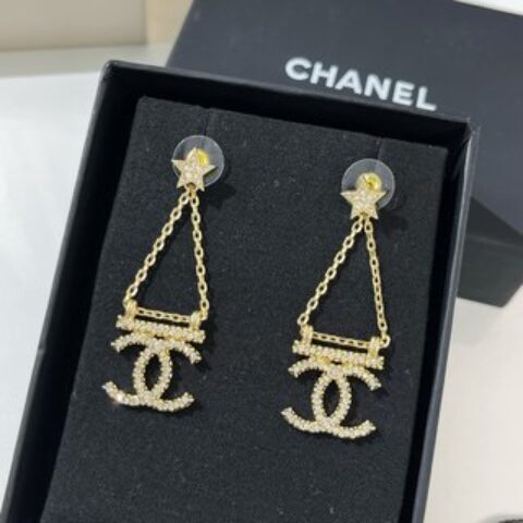新款☑️CHANEL香奈儿 金色 双c 星星 耳钉耳环