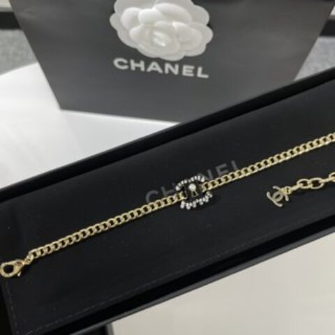 新款☑️CHANEL香奈儿亚克力珍珠项链 手链