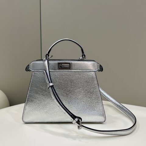 FENDI芬迪PEEKABOO I SEE U 小号手袋80011