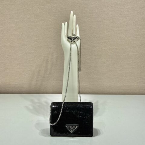 PRADA普拉达刺绣珠片小包1MR024