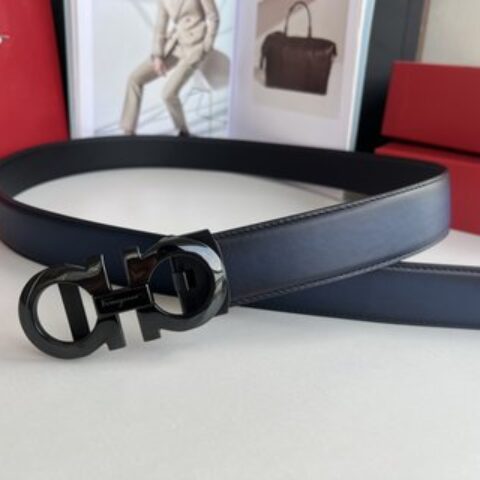 Ferragamo菲拉格慕   8字款金属扣自动款男士3.5cm腰带