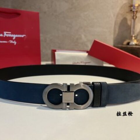 Ferragamo菲拉格慕   进口绒面与荔枝双面可调式腰带3.5cm